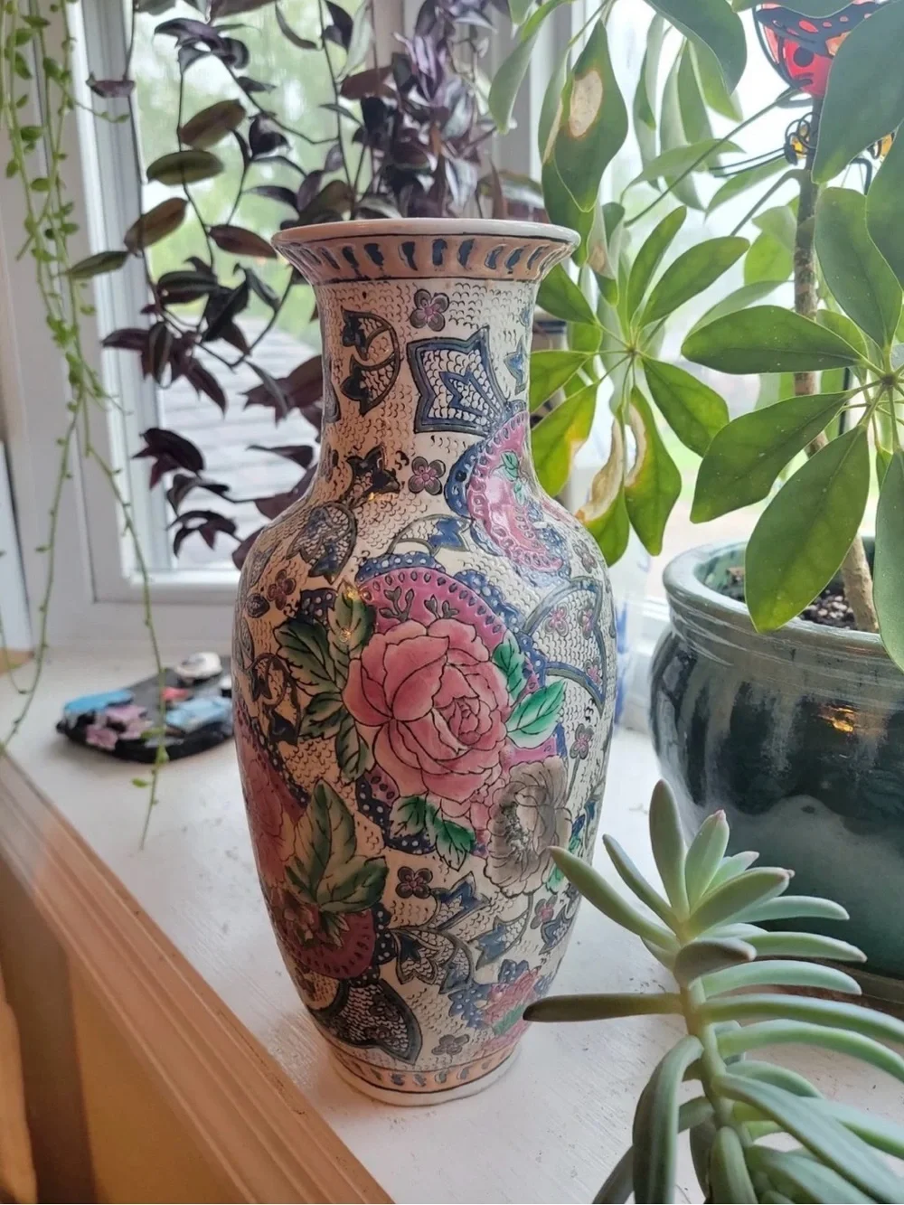 🌺VTG HANDCRAFTED CHINESE TEXTURED HANDPAINTED FLORAL DESIGN VASE